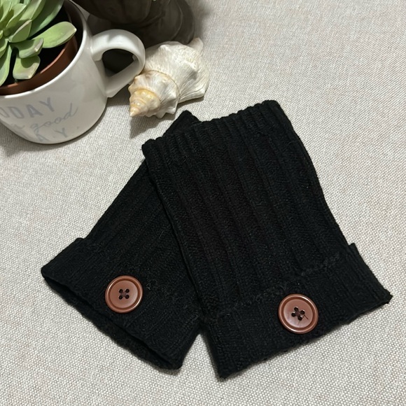 Free With $25 Purchase-Knit Boot Cuffs-Black -GUC-Steve Madden - Picture 2 of 7